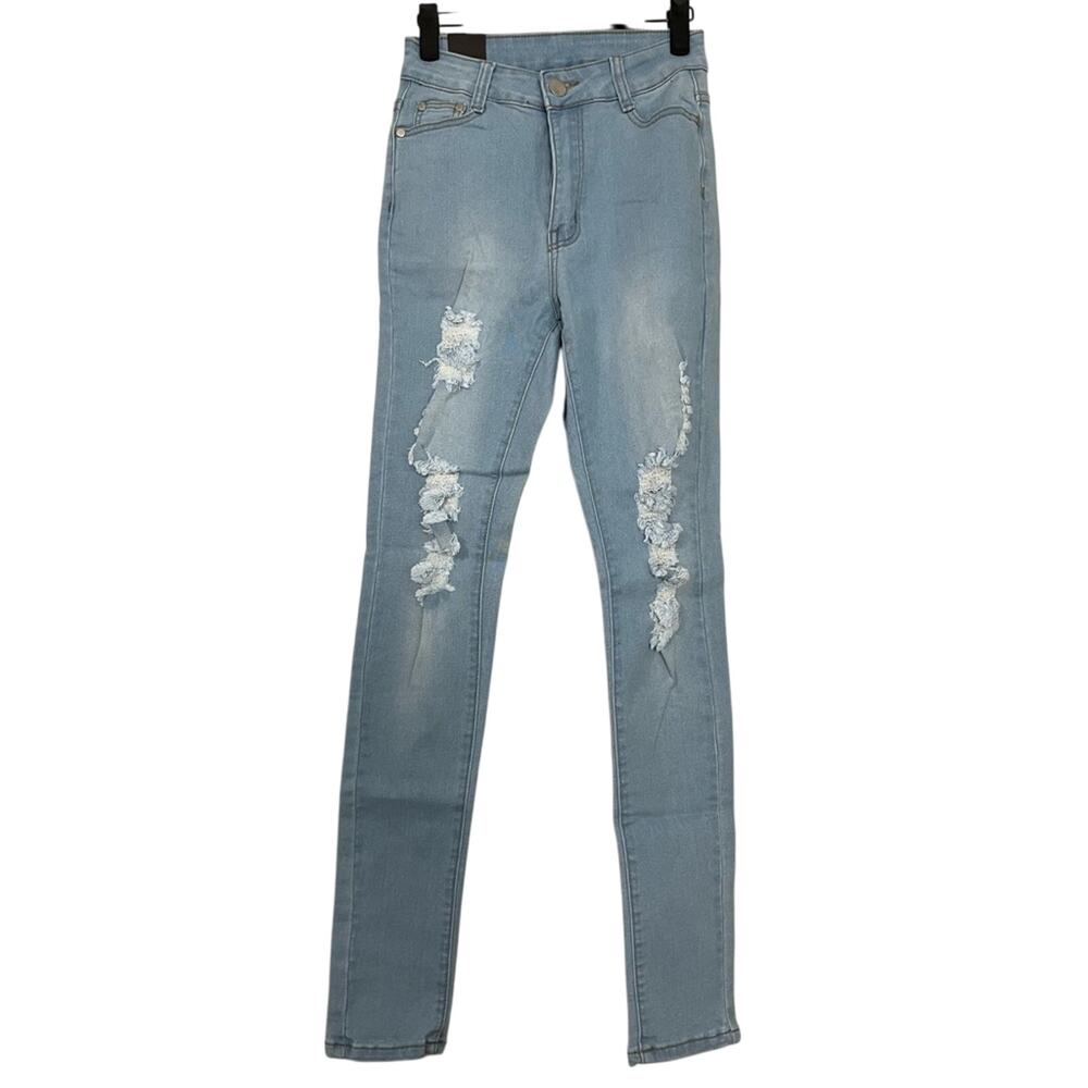 NWT‎ B.O.B Juniors Skinny Stretch Jeans Destructed Light Wash Denim Size 3/4